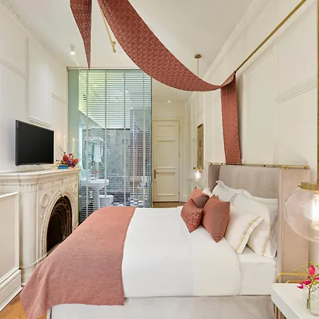 Mr Cas Taksim - Special Category Hotel 4*