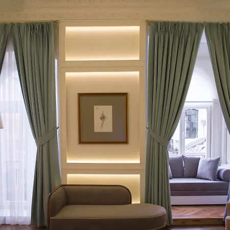 Mr Cas Taksim - Special Category 3*