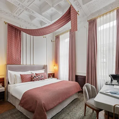 Mr Cas Taksim - Special Category Hotel 3*