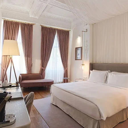 Mr Cas Taksim - Special Category Hotel 3*