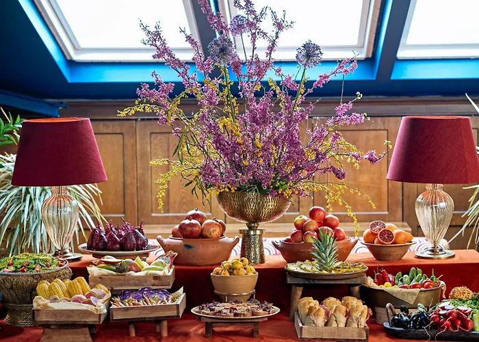 Mr Cas Taksim - Special Category איסטמבול