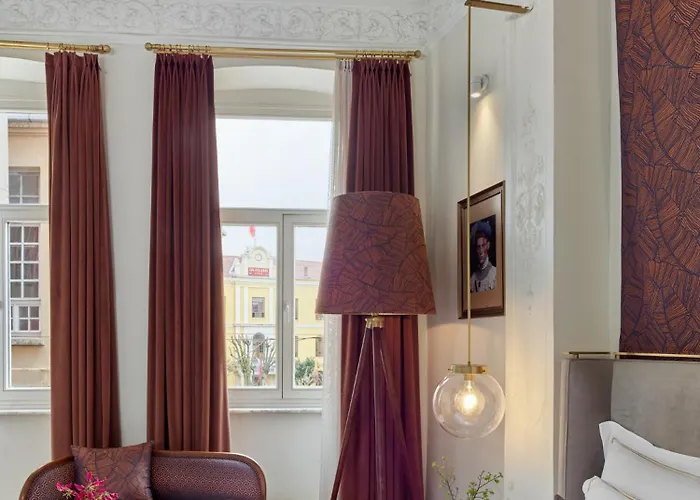 Mr Cas Taksim - Special Category איסטמבול