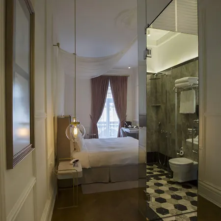 Mr Cas Taksim - Special Category 3*